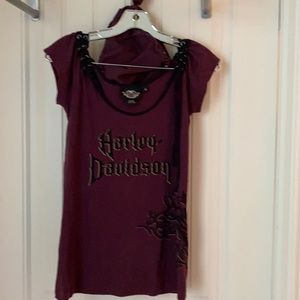 RARE HD women’s tee burgandy with Matching HD CAP!